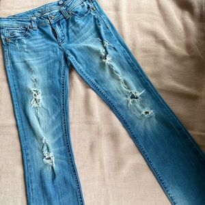 Like new miss me boot cut jeans sz 31 light to med wash distressed